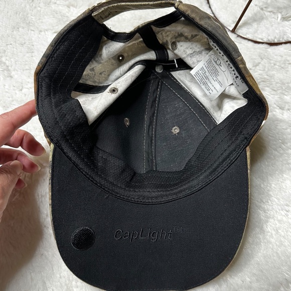 NWOT Cap Light LED Powered Realtree Adjustable Baseball Cap Outdoor Adult OS - Picture 8 of 12